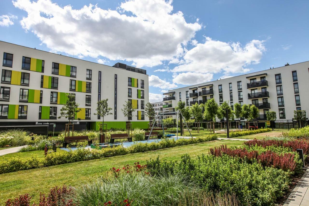 First -- Green Zoliborz Apartment 2 Varsóvia Exterior foto